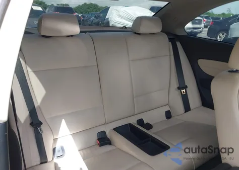 2013 BMW 128I z USA, uszkodzony, nr VIN WBAUP9C57DVS95841